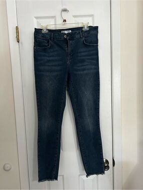 Zara Dark Blue Slim Cropped Jeans